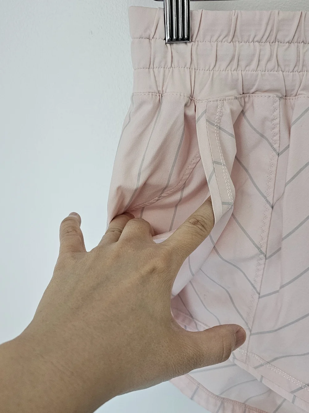 Lululemon Shake & Break Short